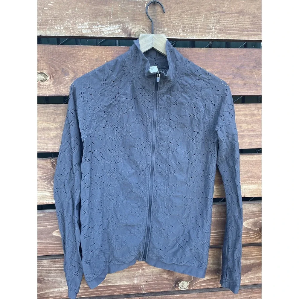 Fabletics Womens Gray Lace‎ Fitted Jacket *Size Large